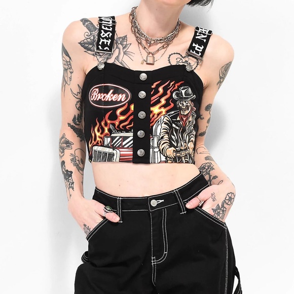Broken Promises Road Black Front Snap Crop Tank Top Brand New w/Tags Sz S - Picture 7 of 8